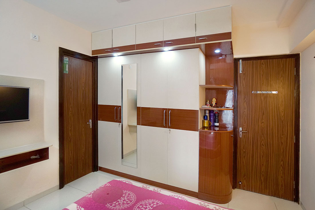 Floor-to-Ceiling Luxury Walk-in Wardrobe with Tinted Bronze Glass Shutters | Gulshan Avenue, Dhaka (Client 21)
